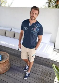 T-shirt Col Henley à Imprimé, Manches Courtes -Rainbow Verkoopwinkel 19060955 uSRdEV3c